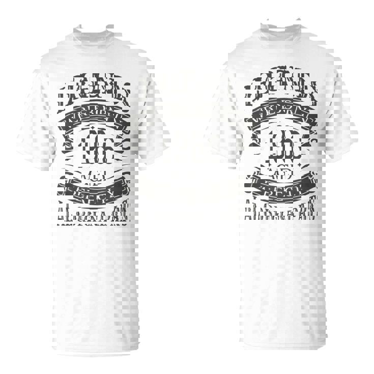 レジェンドは1966年に誕生し、すべてのオリジナルパーツを完璧に熟成させました。 Tシャツ