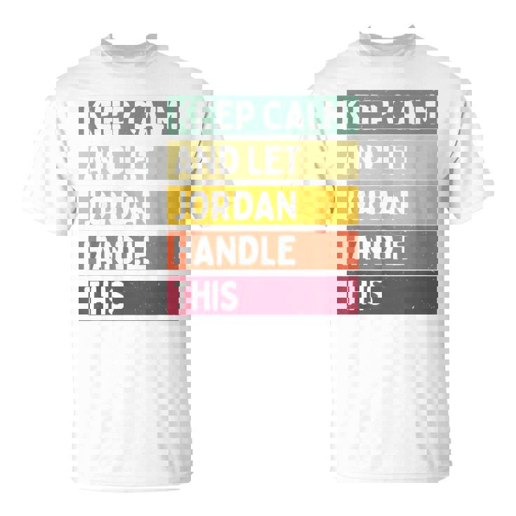 落ち着いて、ジョーダンにこの面白いレトロな引用を任せてください Tシャツ