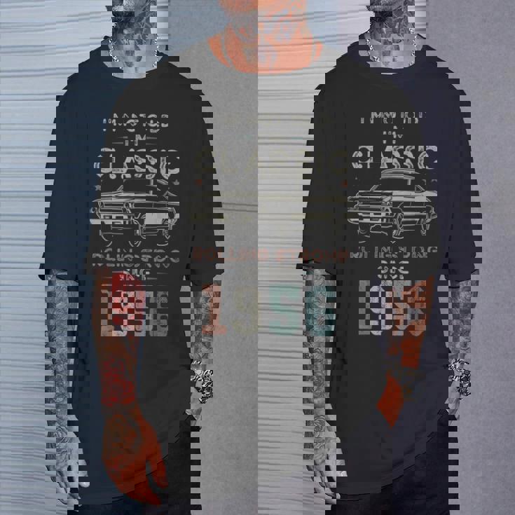 1956年生まれ、70歳の誕生日 クラシックカー Tシャツ 彼への贈り物