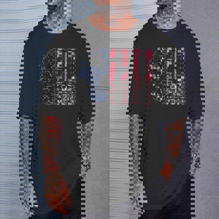 20 Years Of Being Awesome サッカー サッカー 20歳 誕生日 Tシャツ 彼への贈り物