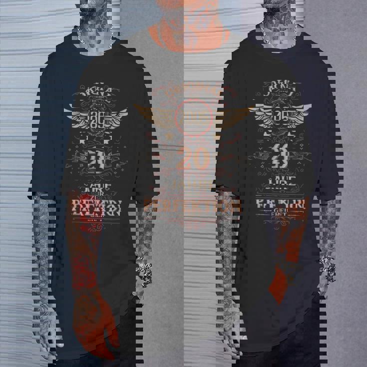 20 歳の誕生日の男性と女性への、 20 周年記念オリジナル 2005 年装飾のおもしろギフト Tシャツ 彼への贈り物