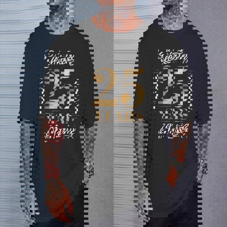 2001 年から 2026 年までのカップルの結婚 25 周年を祝う Tシャツ 彼への贈り物