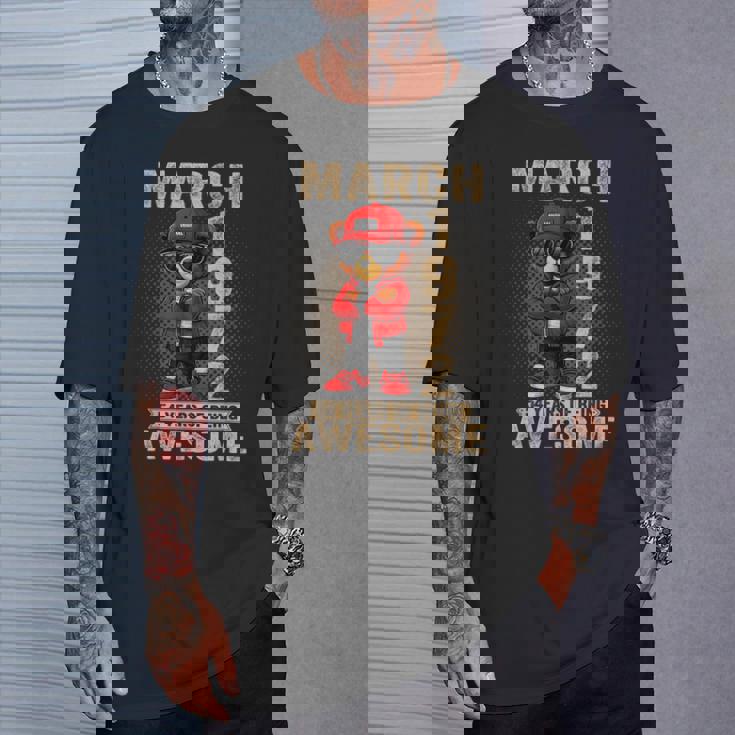 3月 54歳の誕生日 男性 女性 1972年 素晴らしいテディベア Tシャツ 彼への贈り物