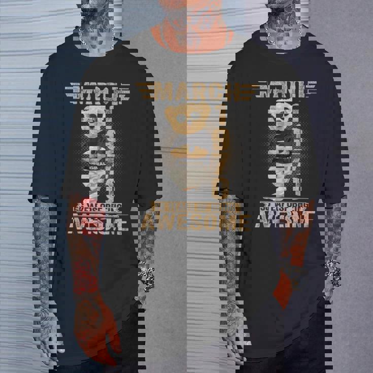 3月 56歳の誕生日 男性 女性 1970年 素晴らしいテディベア Tシャツ 彼への贈り物