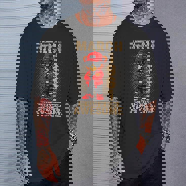 3月65日 誕生日 男性 女性 1961 素晴らしいテディベア Tシャツ 彼への贈り物