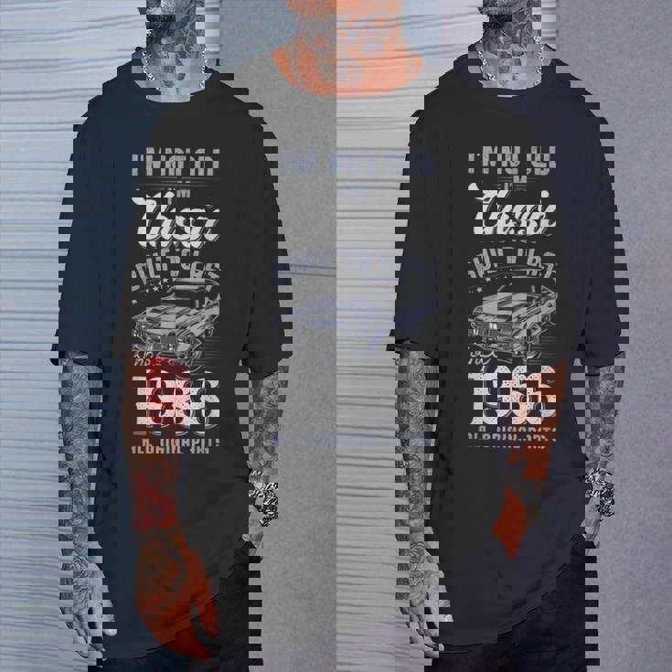 60歳の誕生日 1966年クラシックカー Tシャツ 彼への贈り物