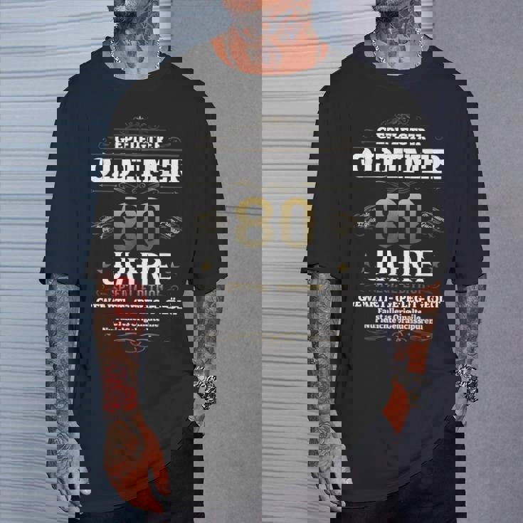 80 歳の誕生日 男性 オールドタイマー ヴィンテージ 1946 面白い Tシャツ 彼への贈り物