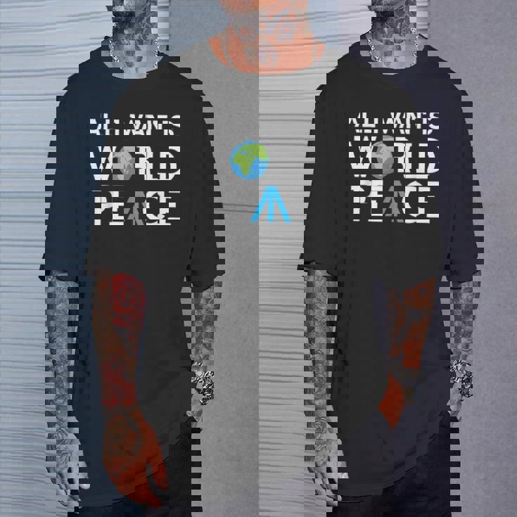 All I Want Is World Peace Earth Day Tシャツ 彼への贈り物