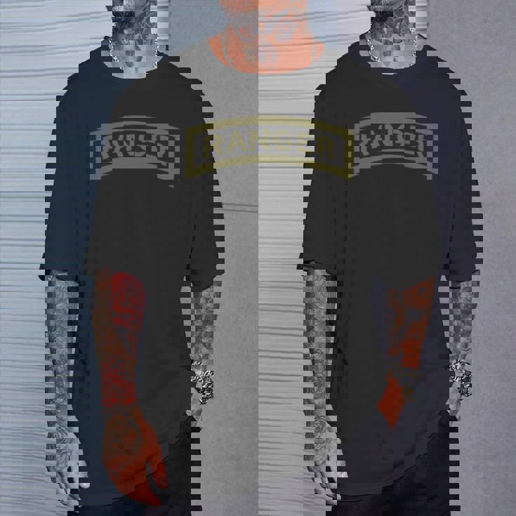 Army Ranger Tab Ocp 胸にグリーン Tシャツ 彼への贈り物