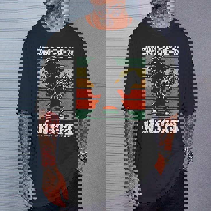 Bruh Nivel 16 Desbloqueado 16 Años Niño 16 Cumpleaños Dabbing Boy Camiseta unisex Regalos para él