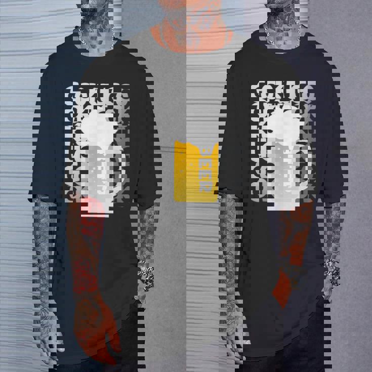 Gokugoku ビール 生ビール 泡 夏 居酒屋 仲間 楽しい 美味しい 爽快 メンズ レディース Tシャツ 彼への贈り物