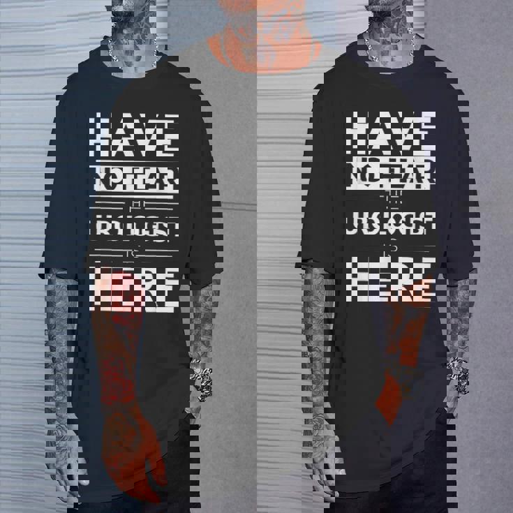 Have No Fear Urologist Is Here 面白い ギフト 仕事 ユーモア ジョブ Tシャツ 彼への贈り物