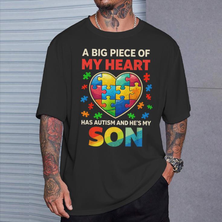 My Heart Has Autism Proud Autism Parent Dad Mom Autism Son T-Shirt Gifts for Him