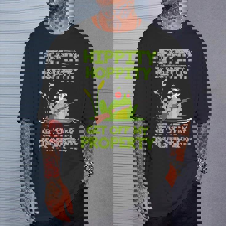 Hippity Hoppity Get Off My Property 面白いカエルミームギフト Tシャツ 彼への贈り物