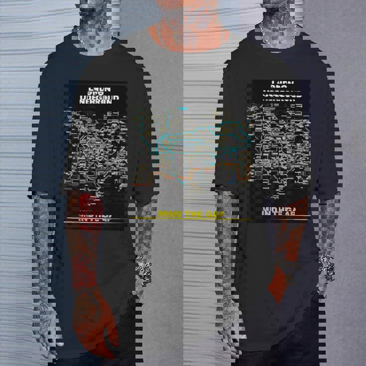 London Underground Mind The Gap Map England Uk 電車管 Tシャツ 彼への贈り物