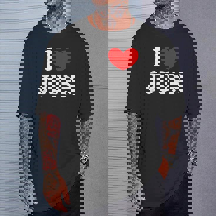 I Love Jun 私は愛する Jun Tシャツ 彼への贈り物