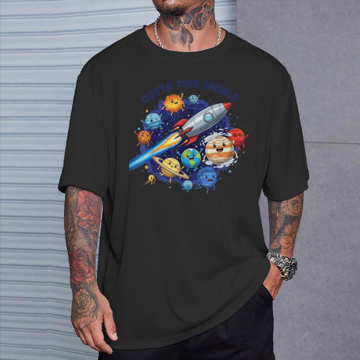 Outta This World かわいい惑星宇宙好き、宇宙飛行士銀河 Tシャツ 彼への贈り物