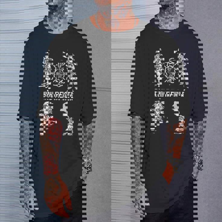 Proud 消防士 消防用品 グラフィック シンボル 消防士 長袖tシャツ Tシャツ 彼への贈り物