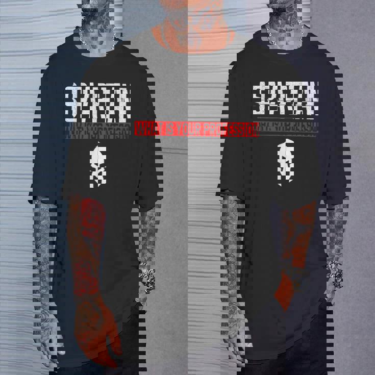 Spartan What Is Your Profession Gym Proud スパルタンティー ギフト Tシャツ 彼への贈り物