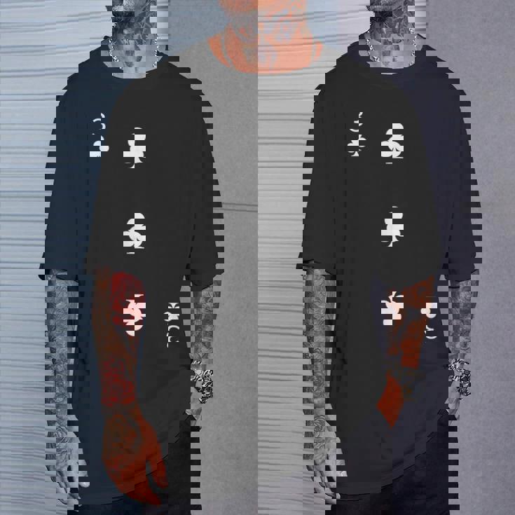 Three 3 Of Clubs トランプ ポーカーカード ブラックジャックカード Tシャツ 彼への贈り物