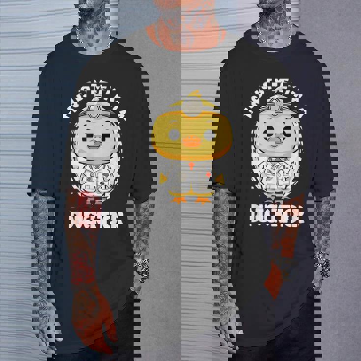 Trust Me I'm A Ducktor Duck Nurse 小児科医 Tシャツ 彼への贈り物