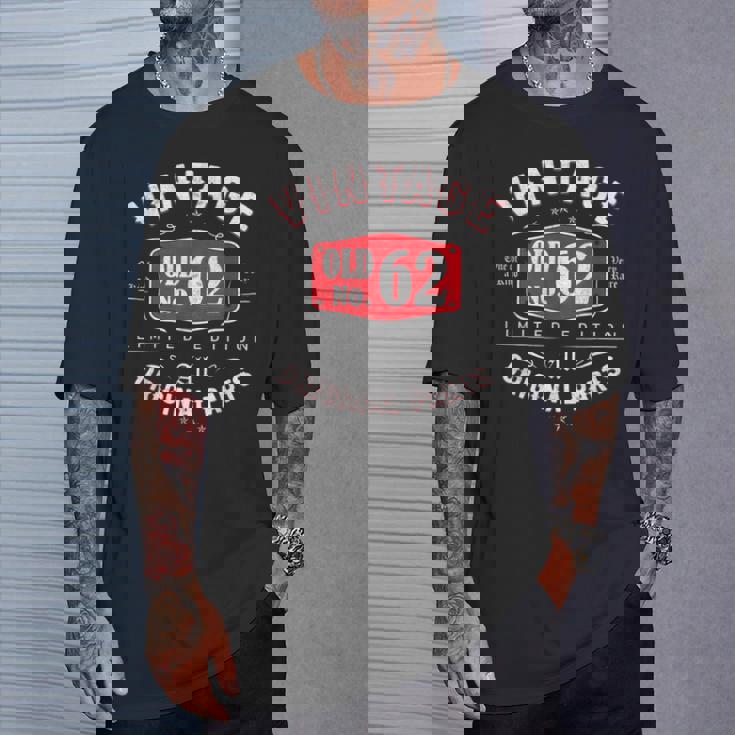 Vintage 1960 ヴィンテージ 1960年生まれ 62歳の誕生日ギフトアイデア 62歳 Tシャツ 彼への贈り物