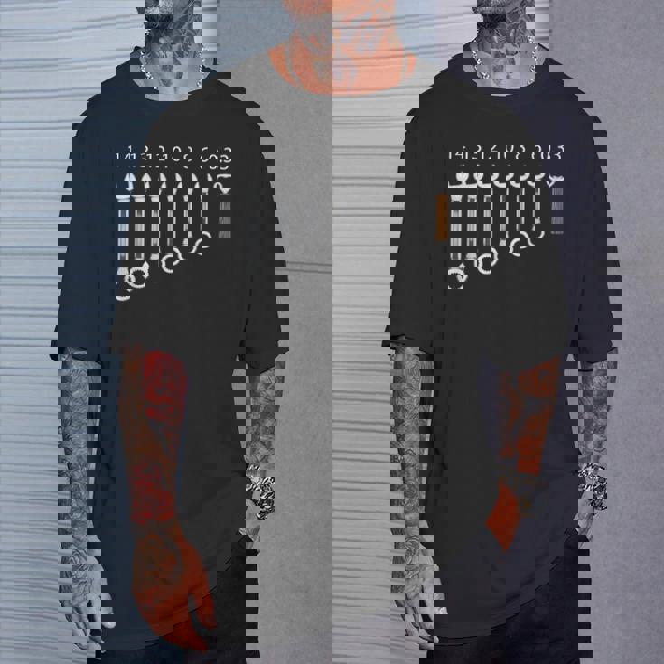 Wrench ボトルオープナー ビールメカニックシャツ Tシャツ 彼への贈り物