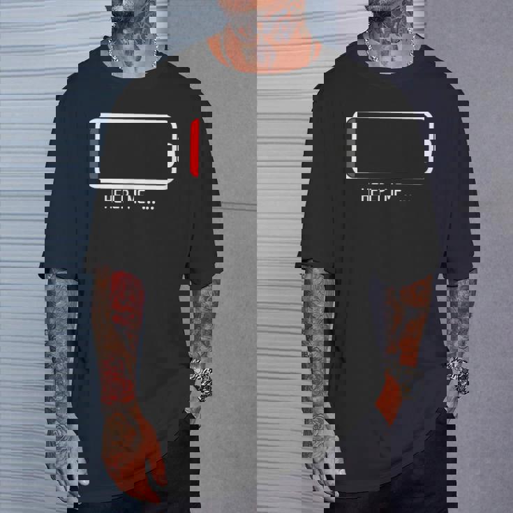 「 Help Me バッテリー 電池切れ」おもしろ 筆文字！服 面白い文字入り Tシャツ 彼への贈り物