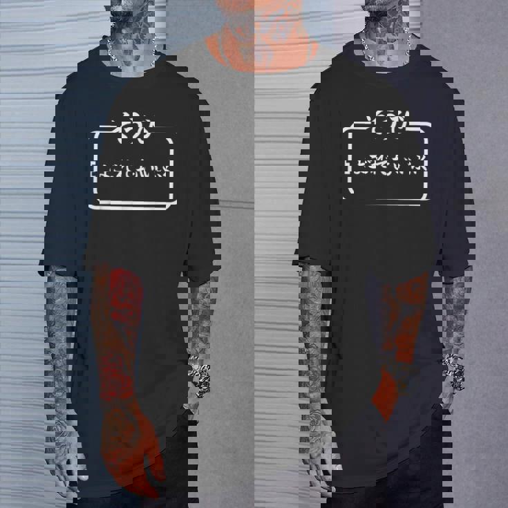 【そうび よごれてもいいふく】保育園 幼稚園 学校行事 文字 面白 ネタ 笑える 遊び心 ユーモア お笑い ウケ狙い Tシャツ 彼への贈り物