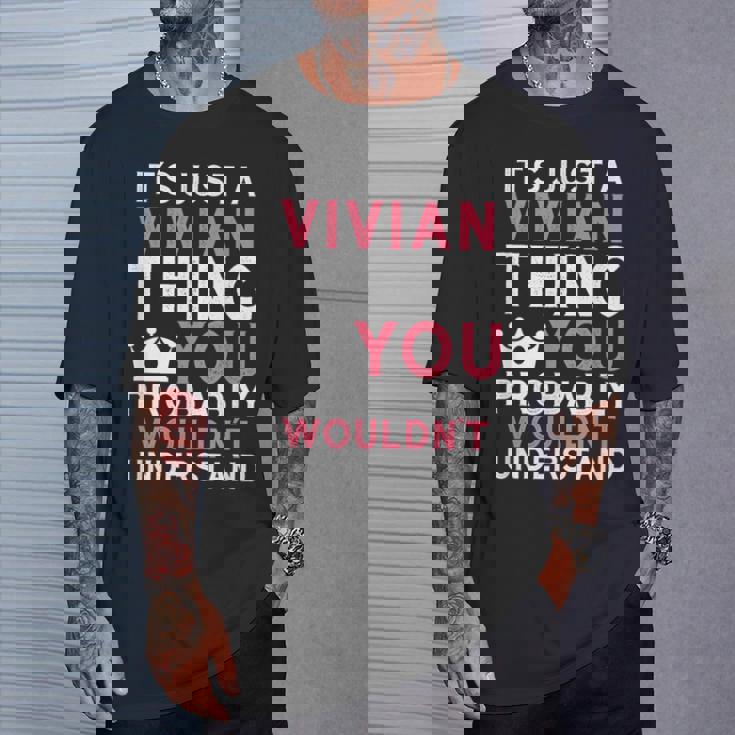 おそらく理解できないビビアンのものです Tシャツ 彼への贈り物