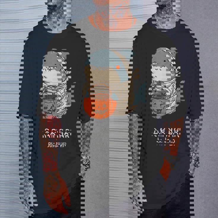 かわいいサメ ミイラ ハロウィン メンズ レディース キッズ おもしろサメ Tシャツ 彼への贈り物