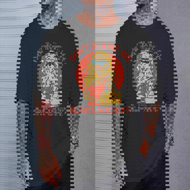 わたしじゃない 社会のせい レトロガール Tシャツ 彼への贈り物