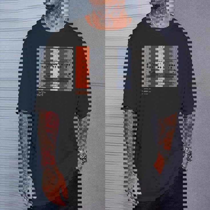 アナログ ドラム マシン レトロ シンセ ヴィンテージ 909 Tシャツ 彼への贈り物