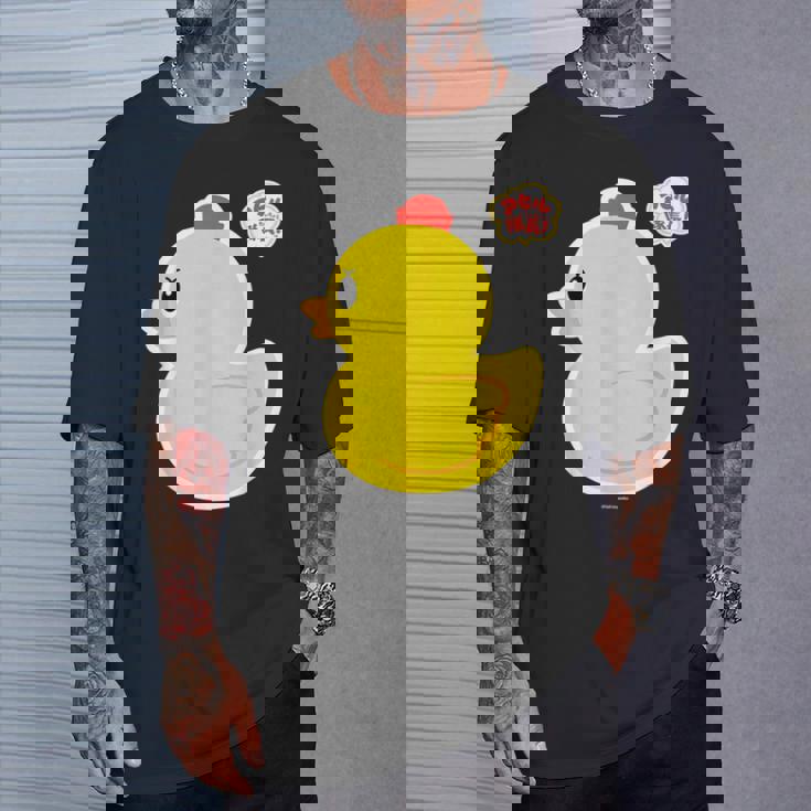 アヒル隊長ビッグプリント（横向き） Tシャツ 彼への贈り物