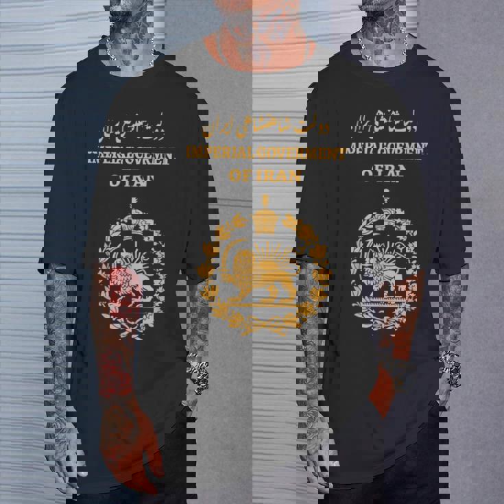 イラン、イランライオンサンパスポート ペルシャ、イラン国旗 Tシャツ 彼への贈り物