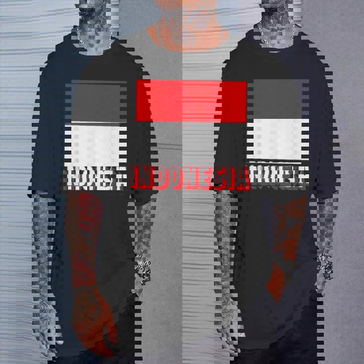 インドネシア国旗 アンティーク調 ナショナル インドネシア 男性 女性 キッズ Tシャツ 彼への贈り物