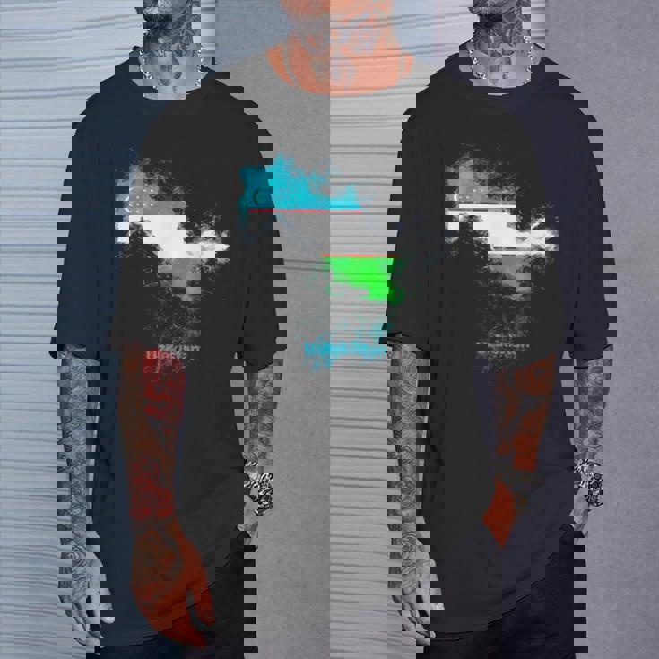 ウズベキスタン 国旗 地図 ウズベク ウズベキスタン Tシャツ 彼への贈り物