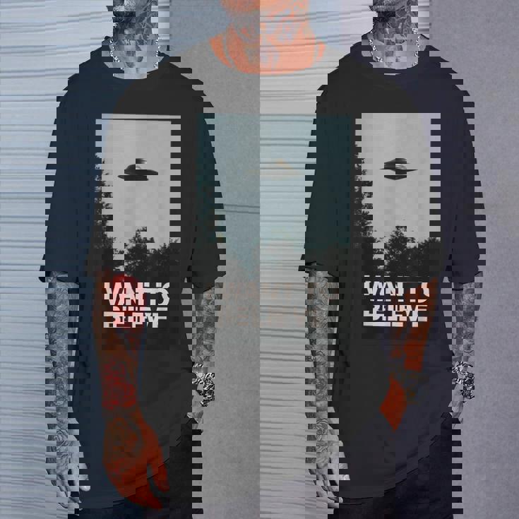 エイリアンufoアパレル「I Want To Believe」 Tシャツ 彼への贈り物