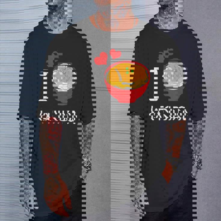 カツ丼を食べるのが大好き ご飯 カツ丼 Tシャツ 彼への贈り物