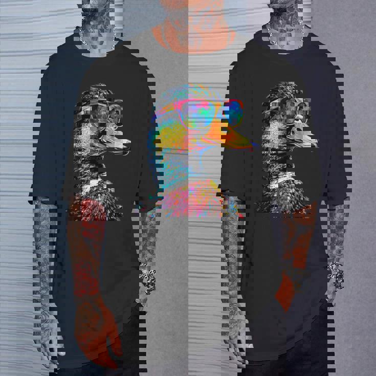 カラフルな虹色のアヒル マガモ ドレイク 小さなアヒル Tシャツ 彼への贈り物