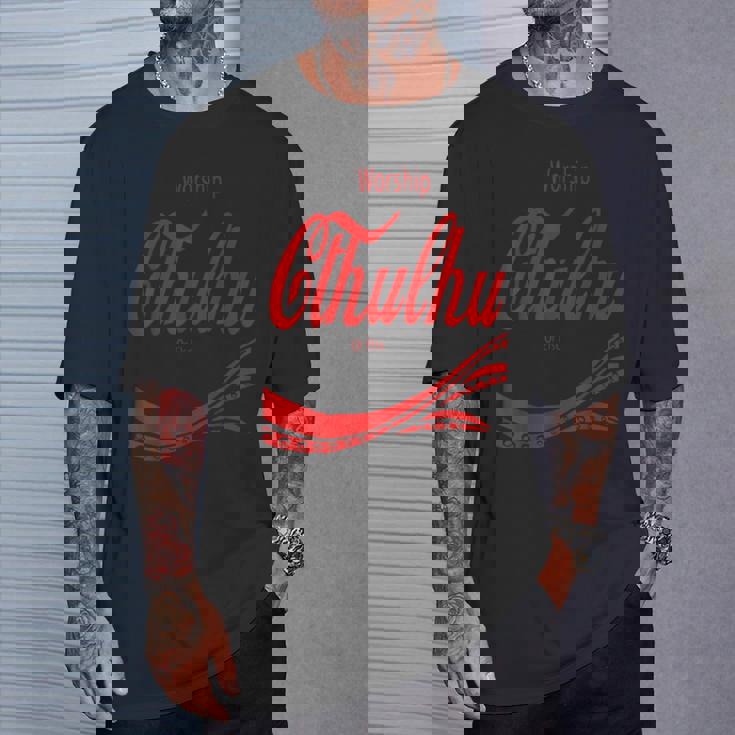 クトゥルフまたはその他 Tシャツ 彼への贈り物