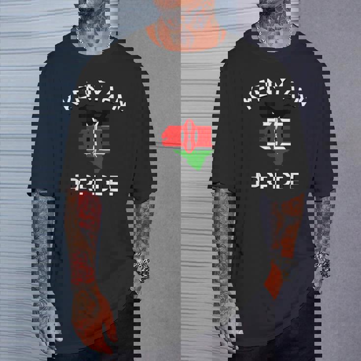 ケニア国旗プライド Tシャツ 彼への贈り物