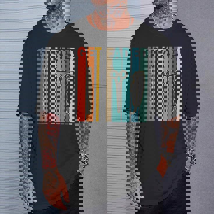 ゲット・フェード、バーバー・クリッパーズ、ファニー・バーバー Tシャツ 彼への贈り物