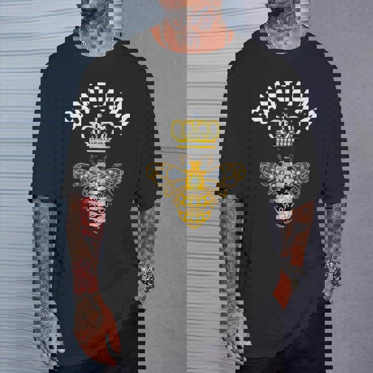 サンタナ 名前 サンタナ 誕生日プレゼント 女王 王冠 蜂 サンタナ Tシャツ 彼への贈り物