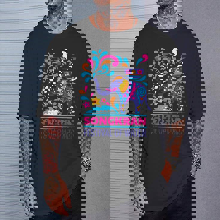 タイ ビーチ ソンクラーン サムイ島 ヤシの木 パタヤ プーケット バンコク お土産 マッサージ トゥクトゥク 寺 仏 Tシャツ 彼への贈り物