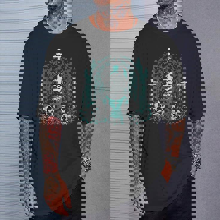 ダーク ゾンビ ゴシック人形 ちびスタイルと不気味な Tシャツ 彼への贈り物