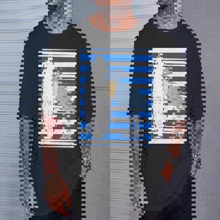 ハシビロコウさん 『サーフサイド・ボーダー』【どうぶつフレンズ】 サーファー／サーフボード 夏・面白 Tシャツ 彼への贈り物