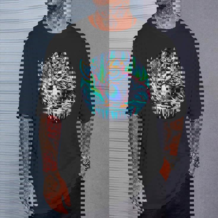 バイキング ペンギン ヘルメット 斧 ポーラーライト Tシャツ 彼への贈り物