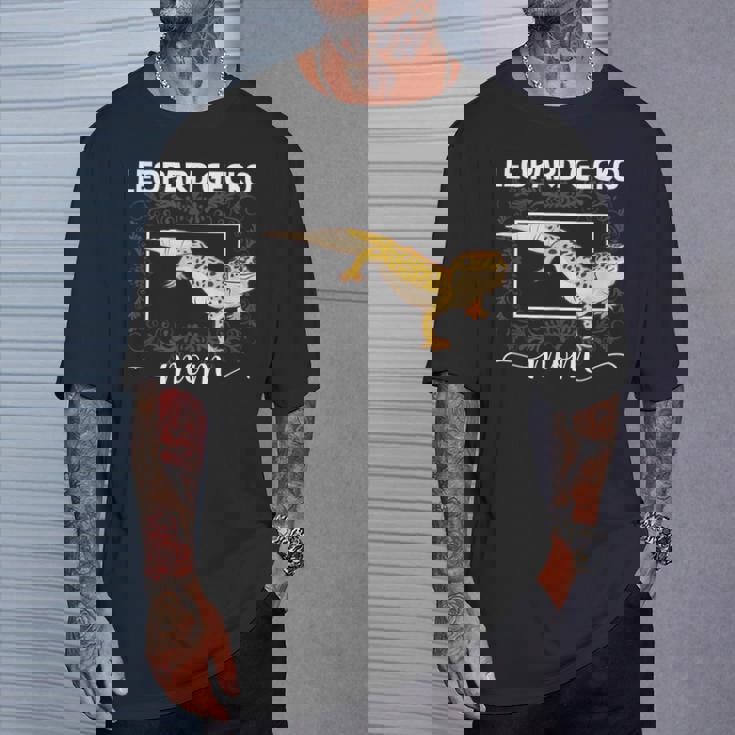 ヒョウモントカゲモドキのママ Tシャツ 彼への贈り物