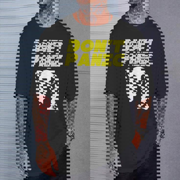 ファンアート ヒッチカーの銀河ガイド ドントパニック Tシャツ 彼への贈り物